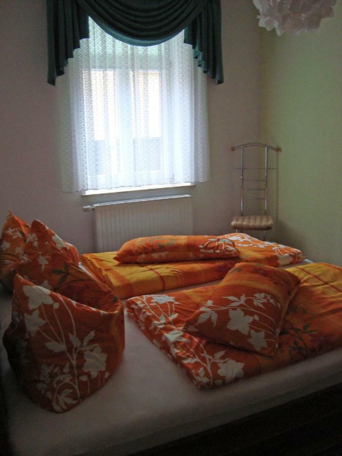 Ferienwohnung Kriedel 바트샨다우 외부 사진